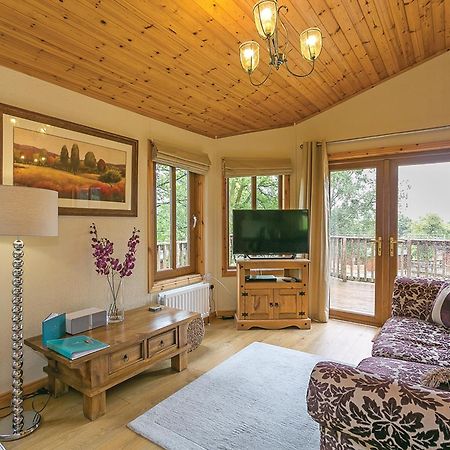 Charlesworth Lodges Glossop Extérieur photo